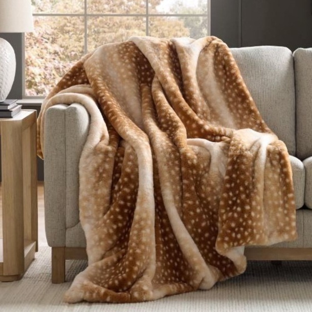 Member's Mark Luxury Faux Fur Throw Blanket Fawn Spots Brown White 60x70 NEW